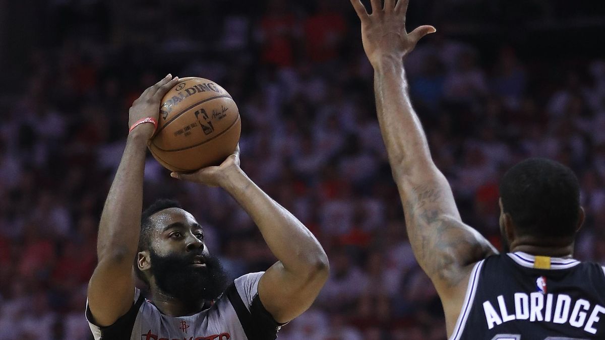 Houston et Washington égalisent et maintiennent le suspense Eurosport