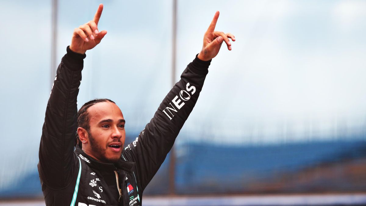 Lewis Hamilton a câștigat Marele Premiu al Turciei și a cucerit cel de-al 7-lea titlu mondial din carieră