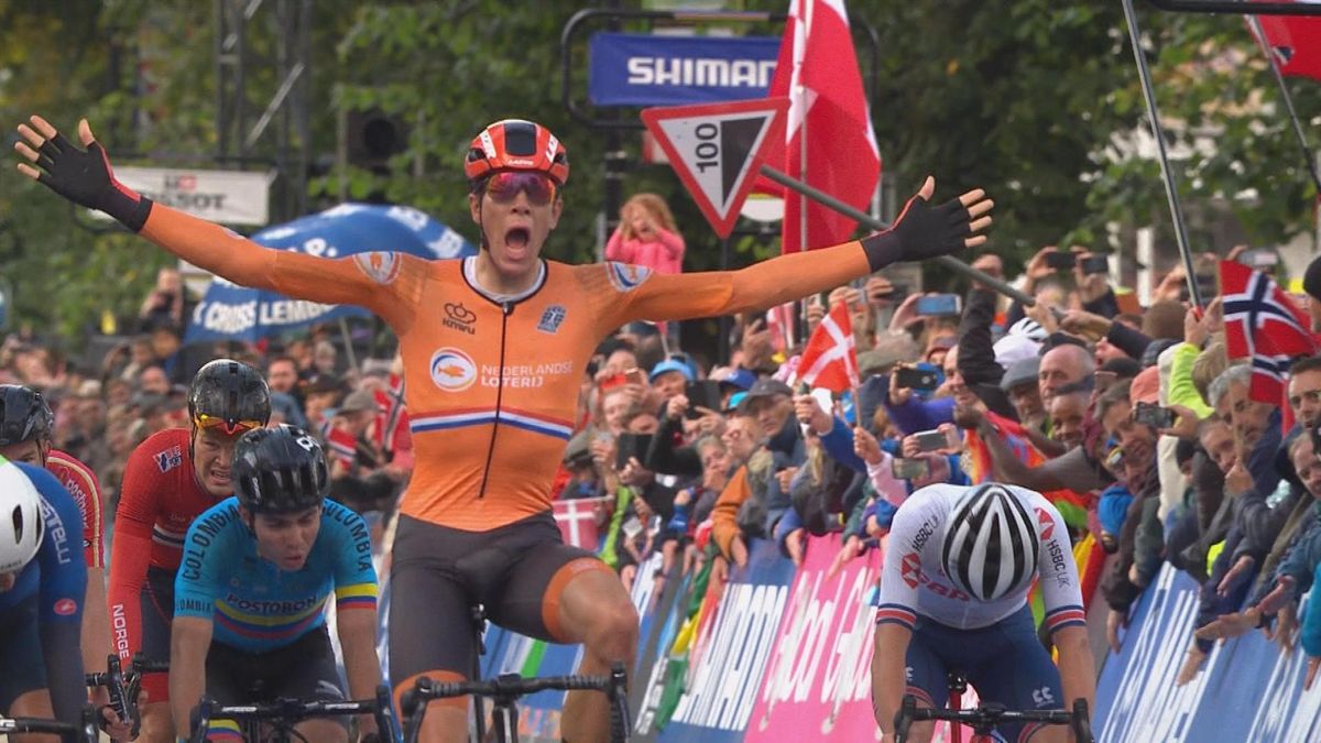 World Championships 2019 Shocked Nils Eekhoff Questions Uci S Consistency After Dq In Road Race Eurosport