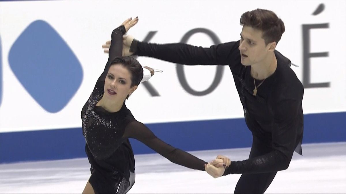Nhk Trophy Goud Voor Russisch Koppel Zabiiako Enbert Bij Paarrijden Eurosport