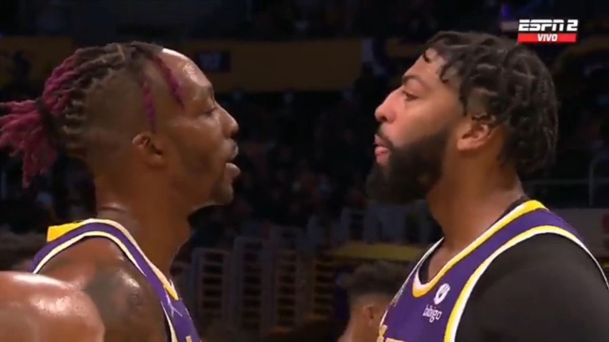 Dwight Howard y Anthony Davis (Los Ángeles Lakers). Captura: ESPN 2
