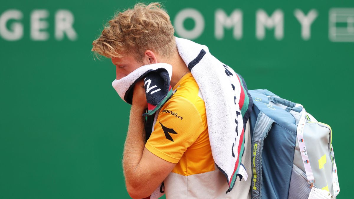 Alejandro Davidovich se retira entre lágrimas de los cuartos de final del Masters 1.000 de Monte Carlo