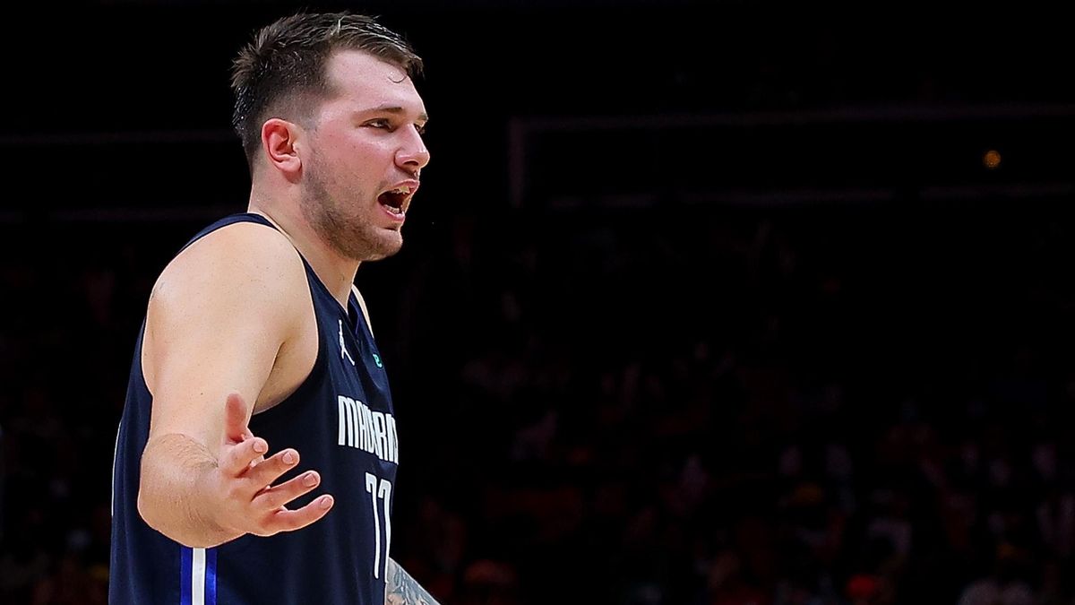 ▶️🏀 Doncic arranca el curso con una durísima derrota; Stephen Curry firma 45 puntos de locura