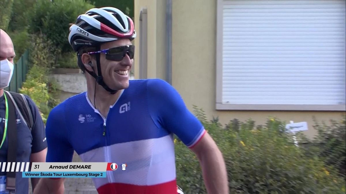 Arnaud Demare sprints to victory
