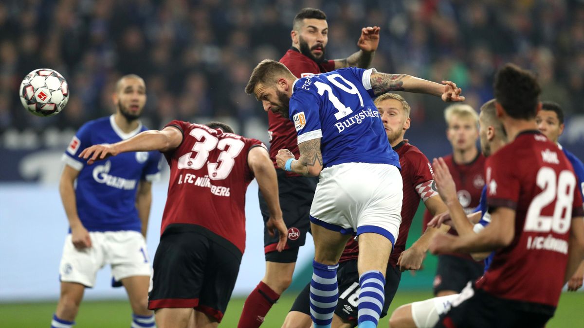Download and set as your desktop background. FC Schalke 04 feiert wichtigen Heimsieg gegen den 1. FC ...