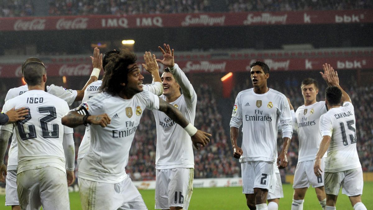 Real Madrid Go Top As Karim Benzema Brace Sinks Bilbao Eurosport