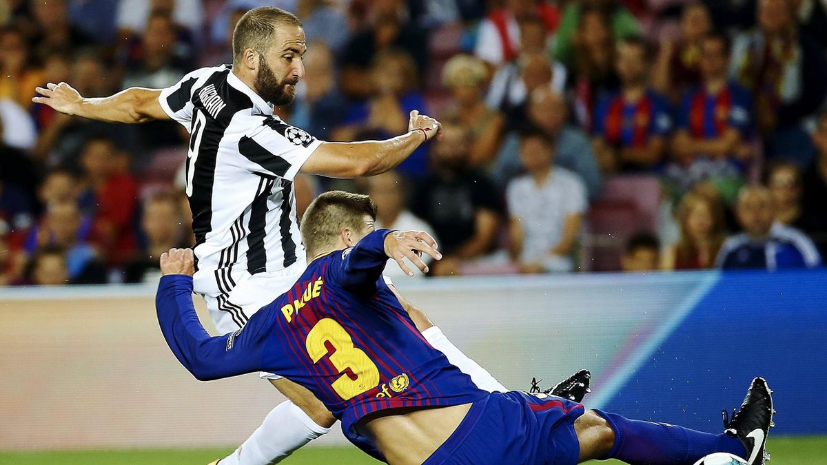 Gonzalo Higuain Barcellona Juventus 2017
