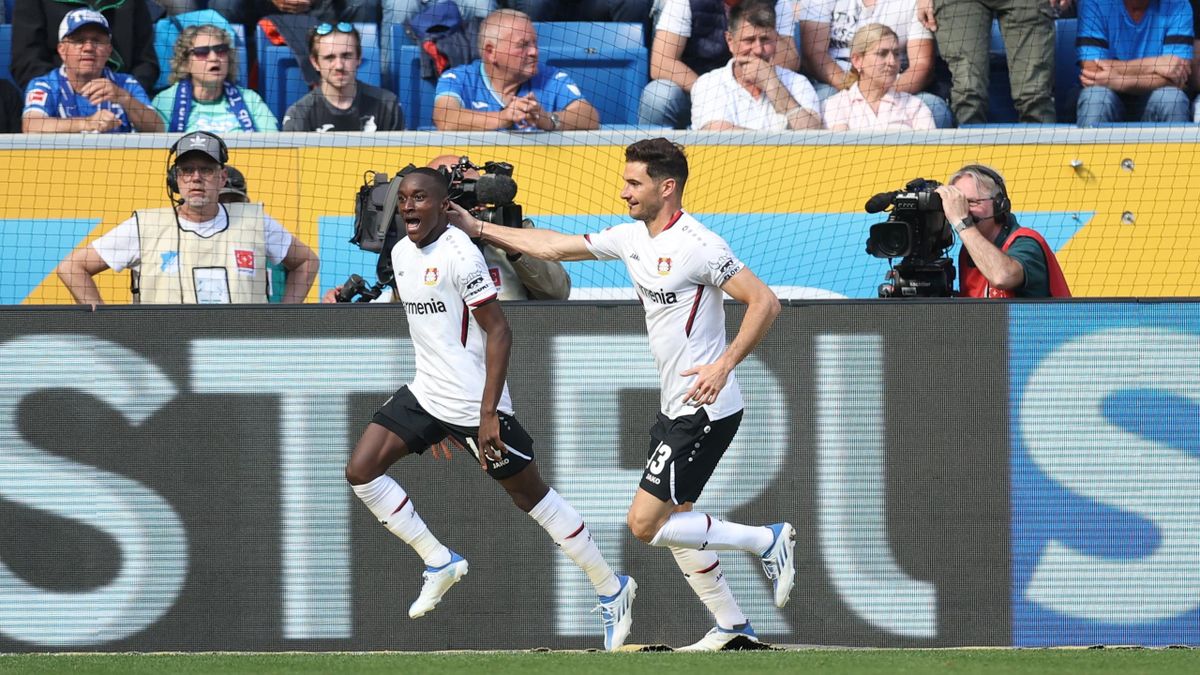 Moussa Diaby et Lucas Alario, buteurs lors de la victoire de Leverkusen à Hoffenheim