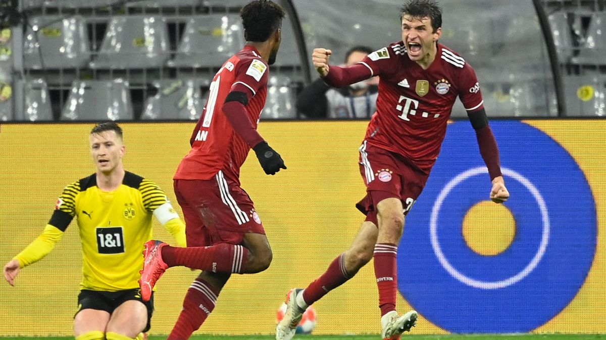 Robert Lewandowski brace helps Bayern Munich pull clear of Borussia Dortmund  at top of table - Eurosport
