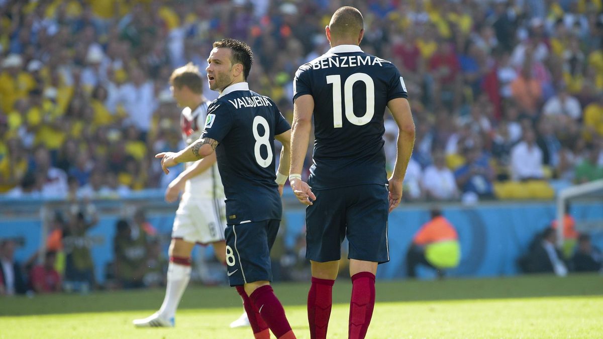 Mathieu Valbuena et Karim Benzema, lors de la Coupe du monde 2014
