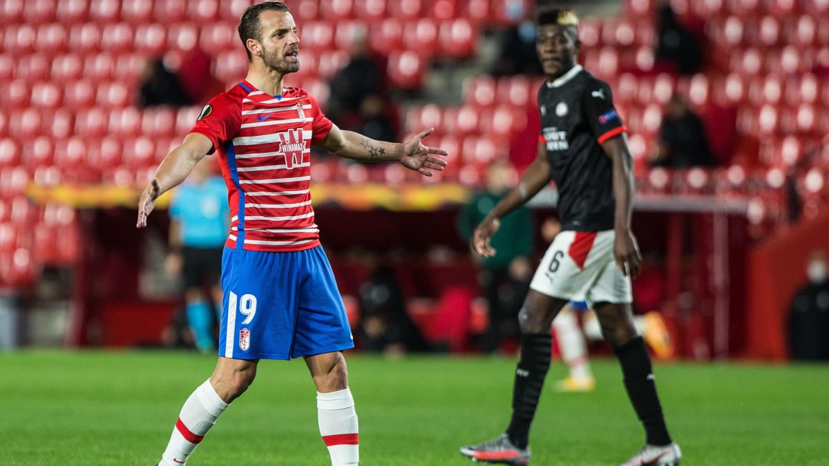 La Real Sociedad se complica y se lo jugará todo en Napoles. Villarreal y Granada, pese a la derrota en casa, ya están clasificados.