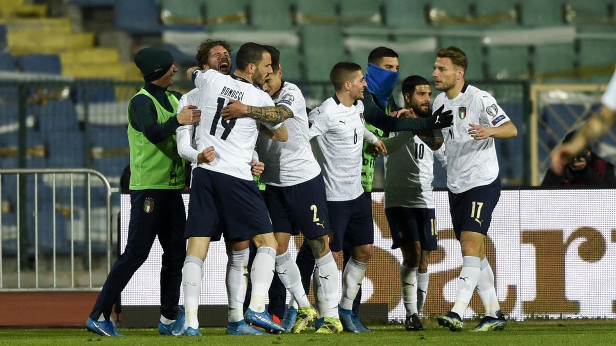 Bulgaria-Italia, Qualificazioni Mondiali 2022 - L'esultanza dell'Italia dopo il gol di Manuel Locatelli (Getty Images)