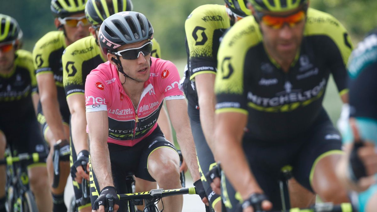 Britain's rider of team Mitchelton-Scott Simon Yates rides with teammates during the 13th stage between Ferrara and Nervesa della Battaglia of the 101st Giro d'Italia, Tour of Italy cycling race, on May 18, 2018