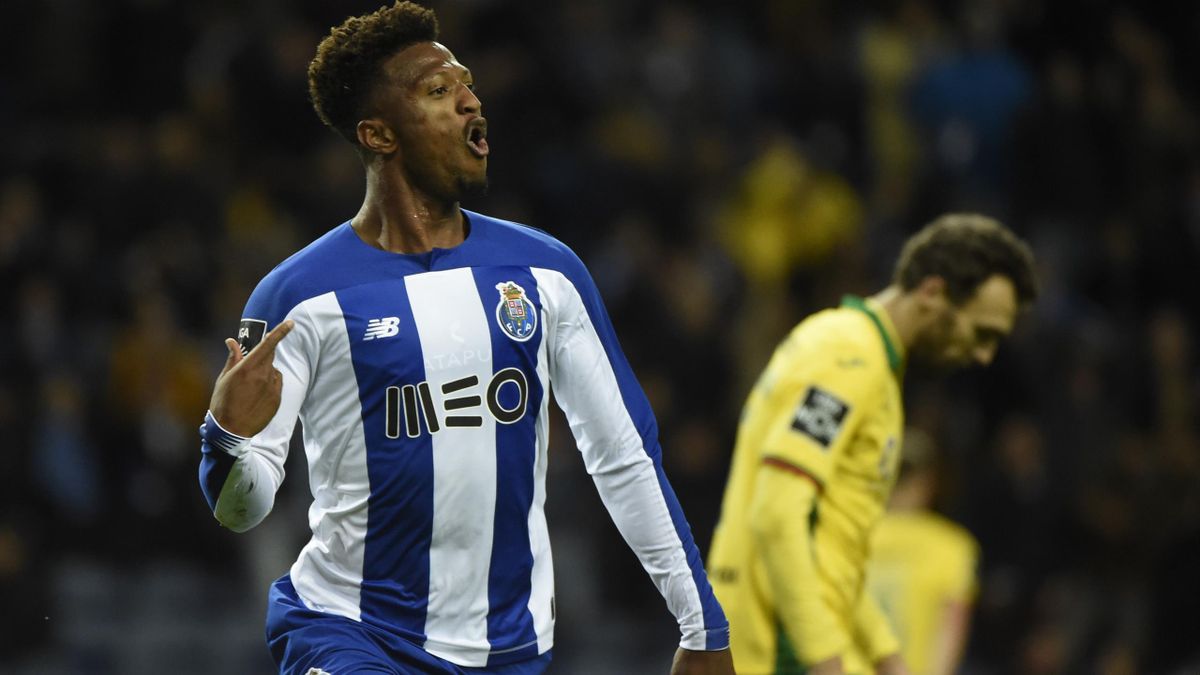 Mourinho a venit, Tottenham transferă numai din Portugalia ...