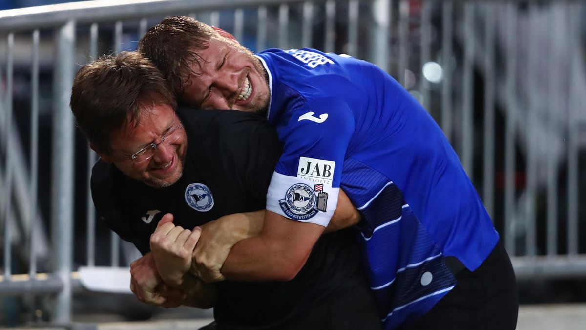 Onze Ans Plus Tard L Arminia Bielefeld Revient En Bundesliga Eurosport