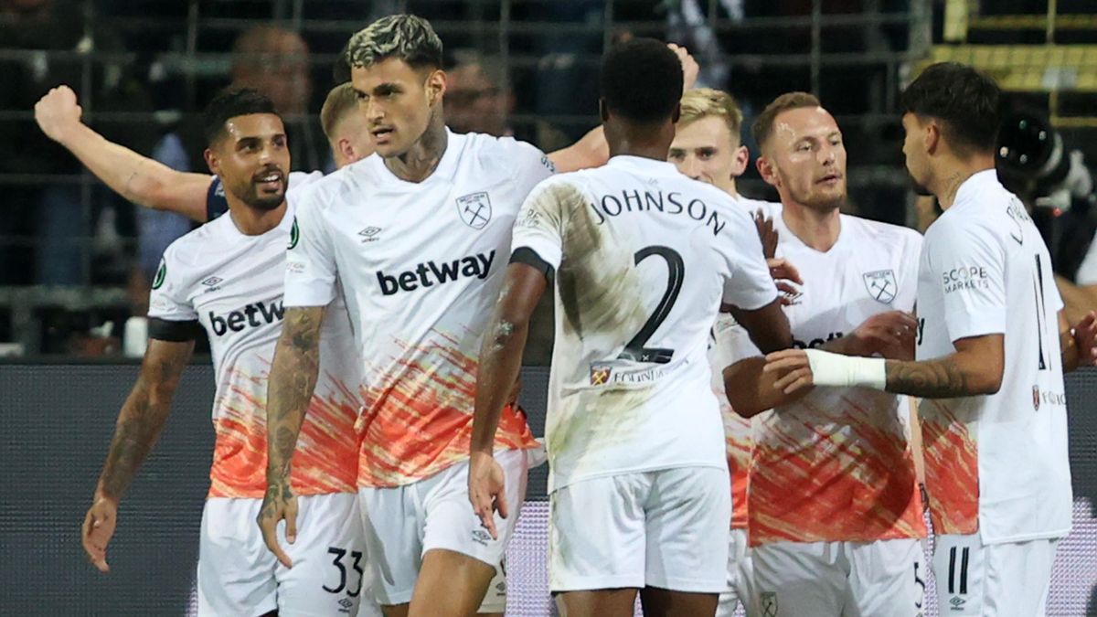 Anderlecht 0-1 West Ham: Gianluca Scamacca grabs winner off bench as West  Ham stay perfect in Conference League - Eurosport
