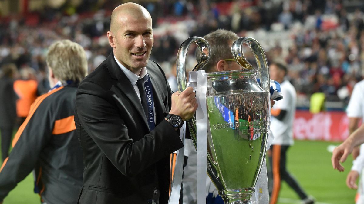 Zidane con la Décima Copa de Europa del Real Madrid