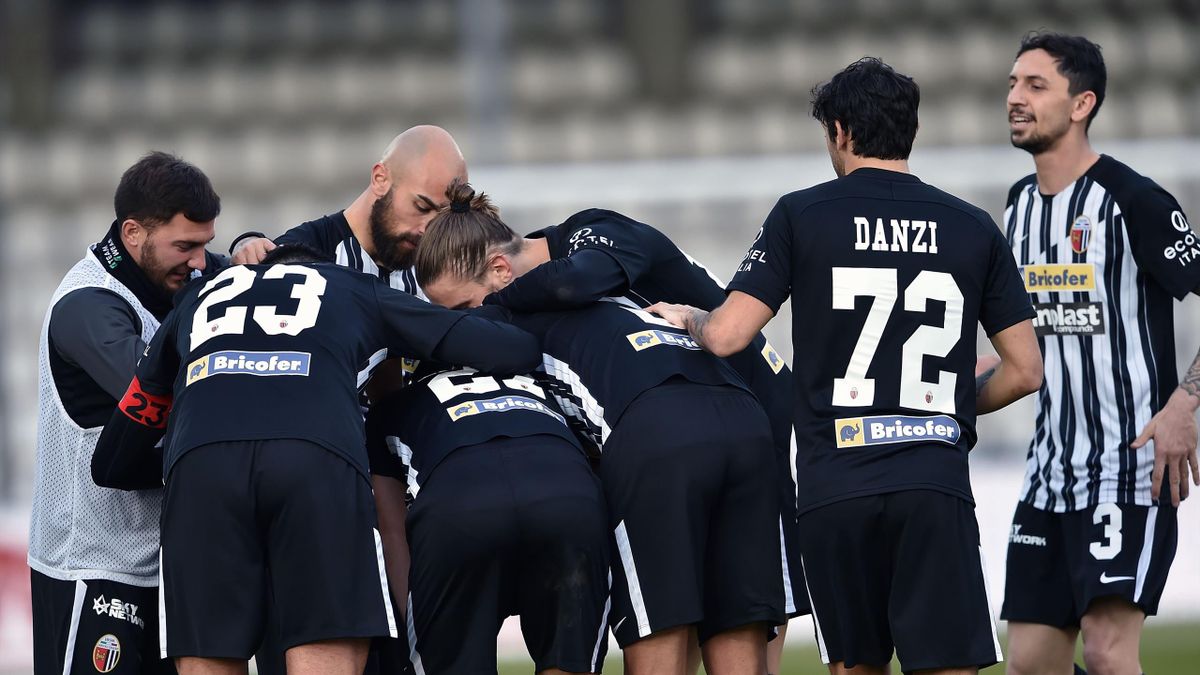 Ascoli-Brescia, Serie B 2020-2021: esultanza Ascoli al gol del momentaneo di 1-1 di Mirko Eramo (Getty Images)