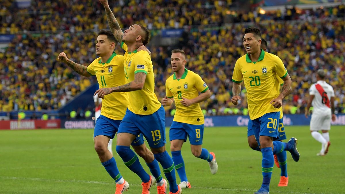 Le Brésilien Everton ouvre la marque en finale de la Copa America contre le Pérou
