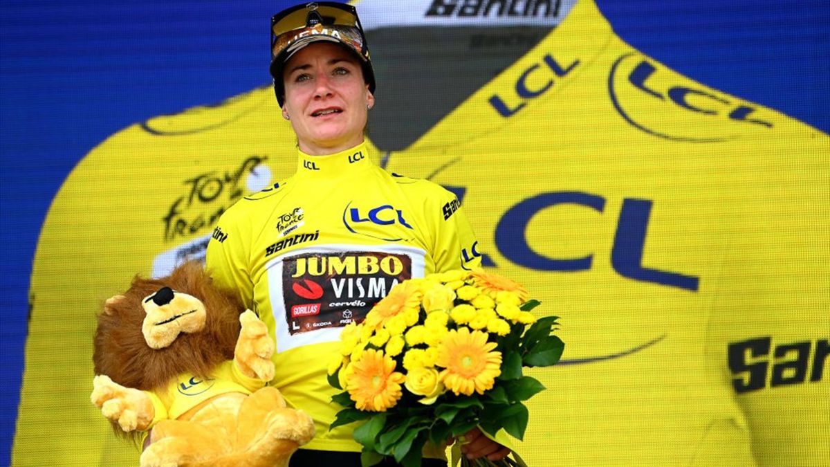 Ook na dag vijf van de Tour de France Femmes blijft Marianne Vos in het geel.