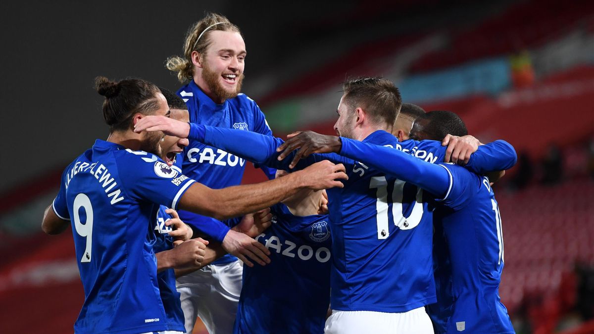 Everton a câștigat cu 2-0 Merseyside Derby în fața marii rivale FC Liverpool