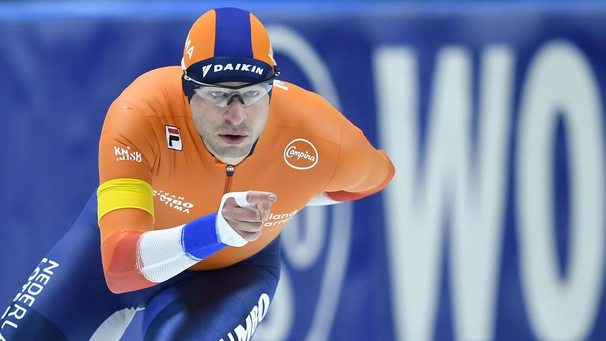 Sven Kramer of Team Jumbo Visma and The Netherlands competing on the Men's B group 5000m during the 2021 ISU World Cup