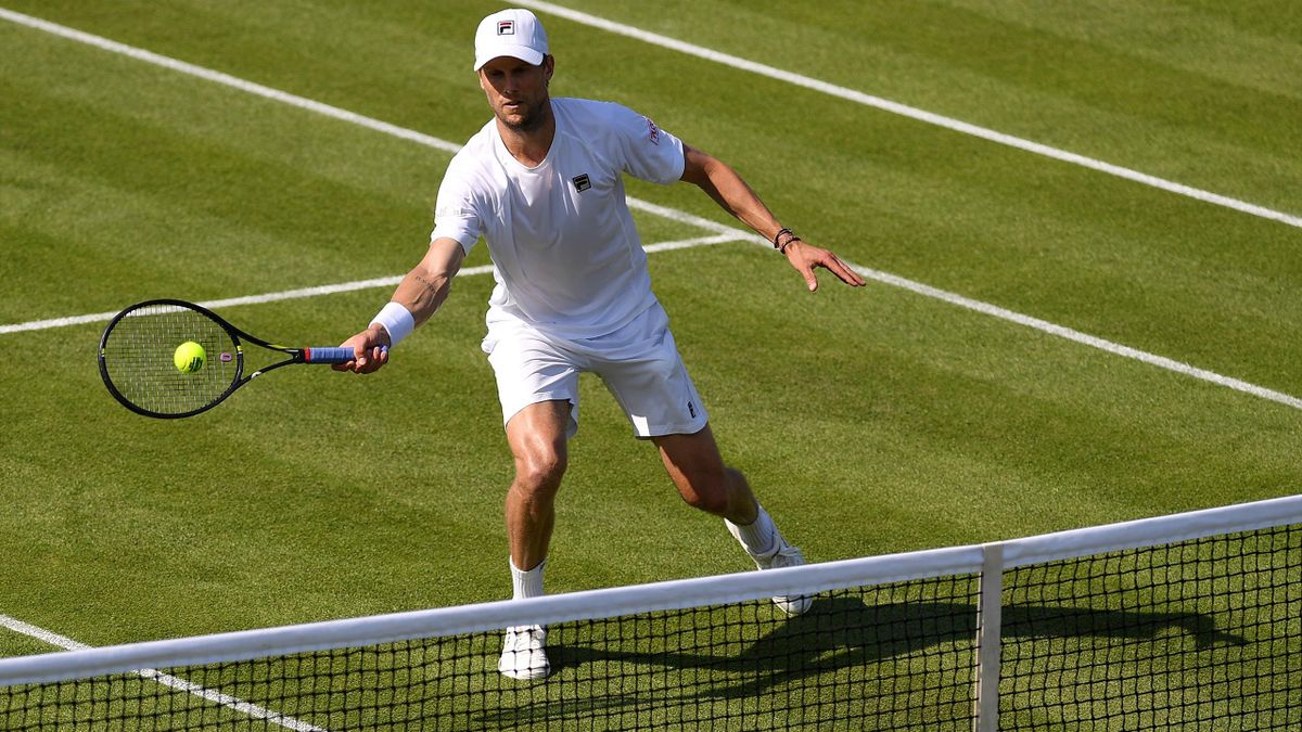 Andreas Seppi in campo a Wimbledon contro Guido Pella