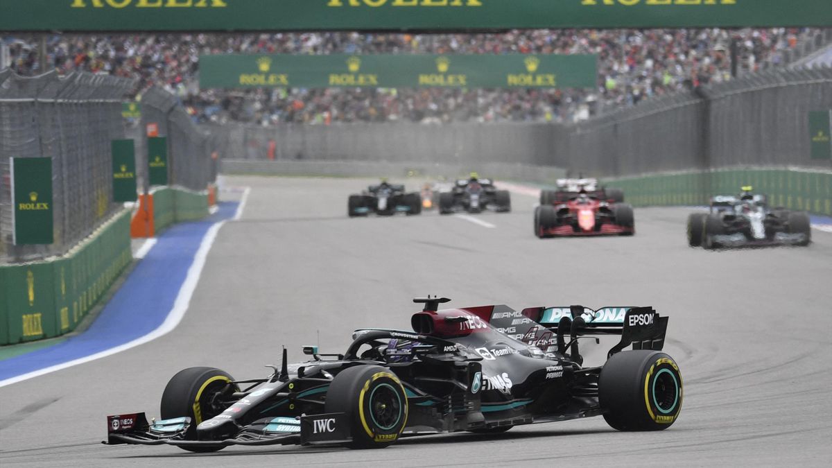 Mercedes' British driver Lewis Hamilton steers his car during the Formula One Russian Grand Prix at the Sochi Autodrom circuit in Sochi on September 26, 2021.