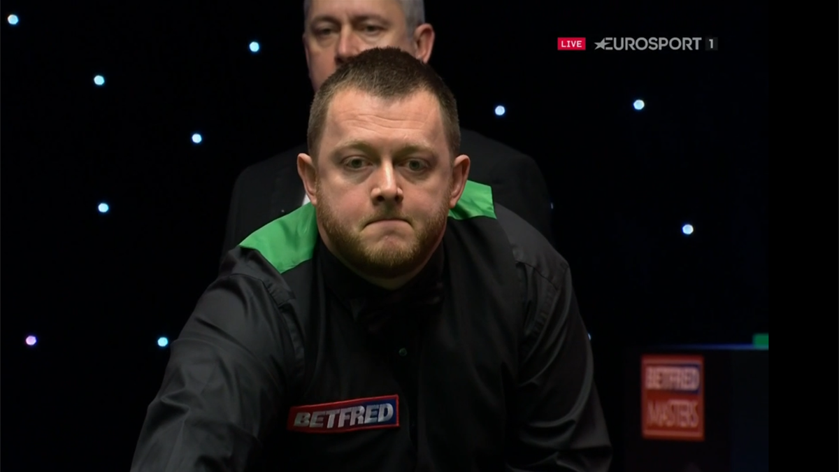 Mark Allen gets away with a fluke at the Masters