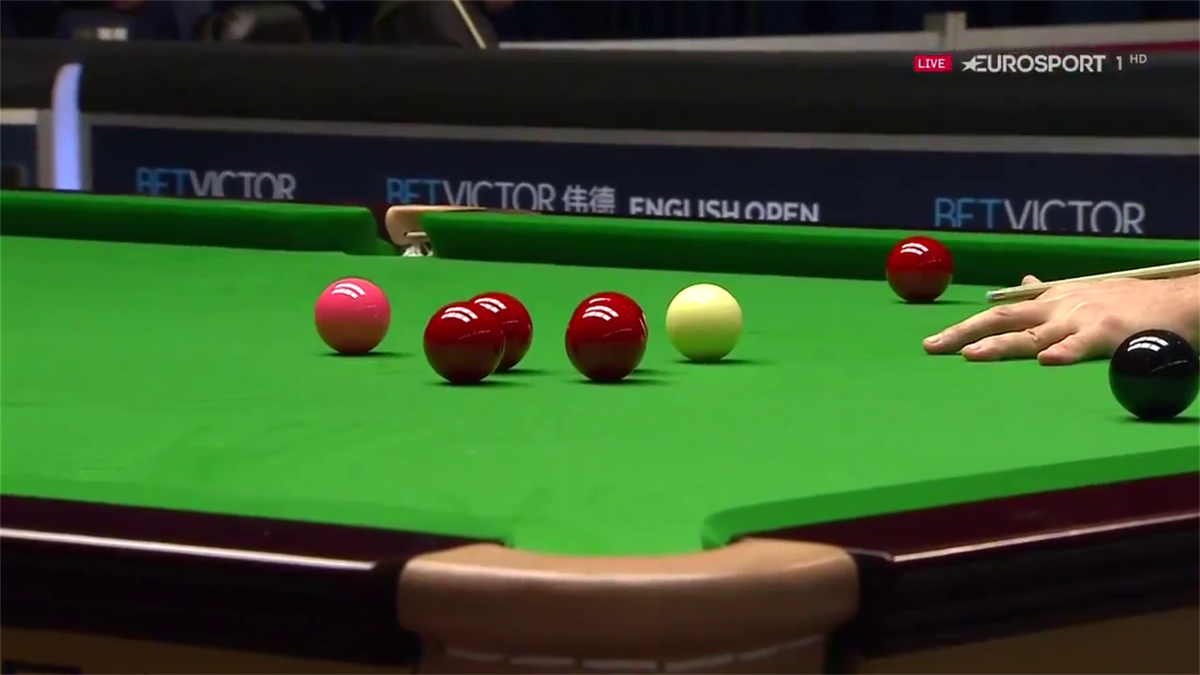 Snooker : Nifty double by Stevens