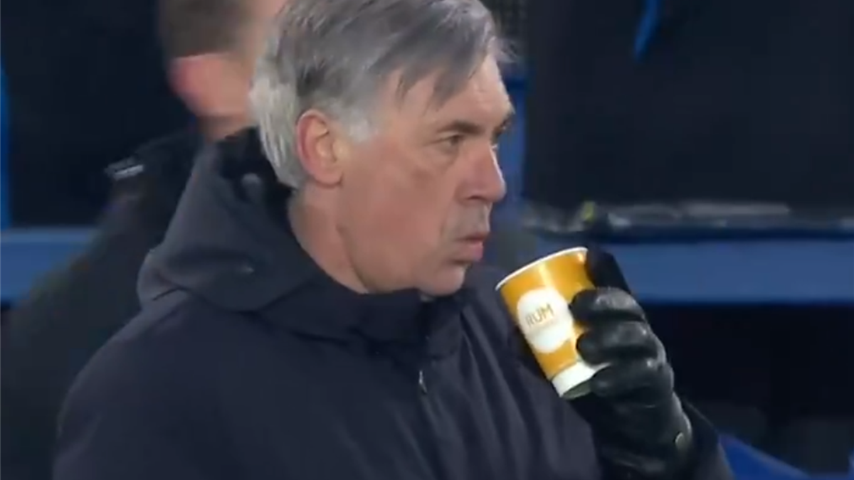 Reakciya Karlo Anchelotti Na Pobednyj Gol Evertona Trener Podul V Kofe I Otvernulsya Video Eurosport