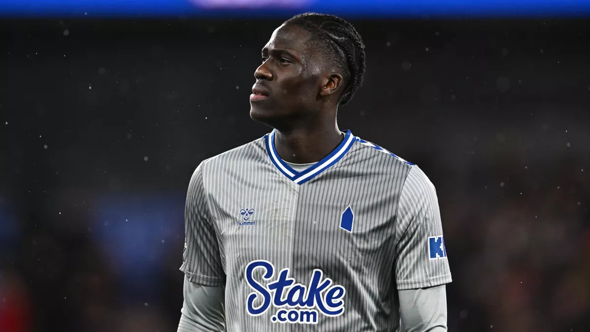 Barcelona and Chelsea in a race to sign Amadou Onana of Everton.