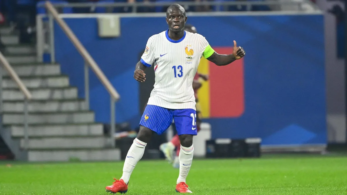 N'Golo Kanté, capitaine des Bleus face à la Belgique en Ligue des nations