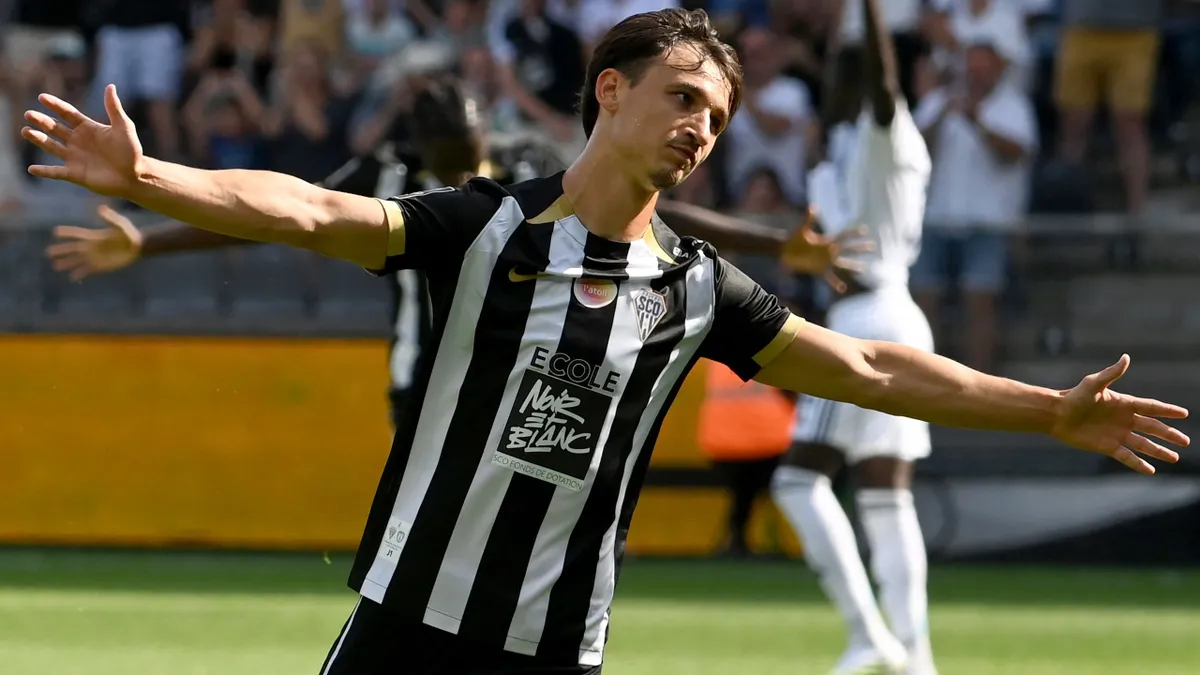 Esteban lepaul (Angers SCO)