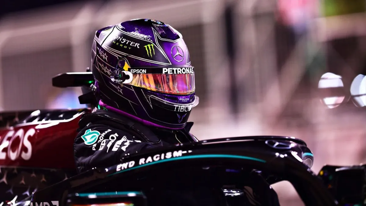 F1 Lewis Hamilton Takes 98th Career Pole In Bahrain Eurosport