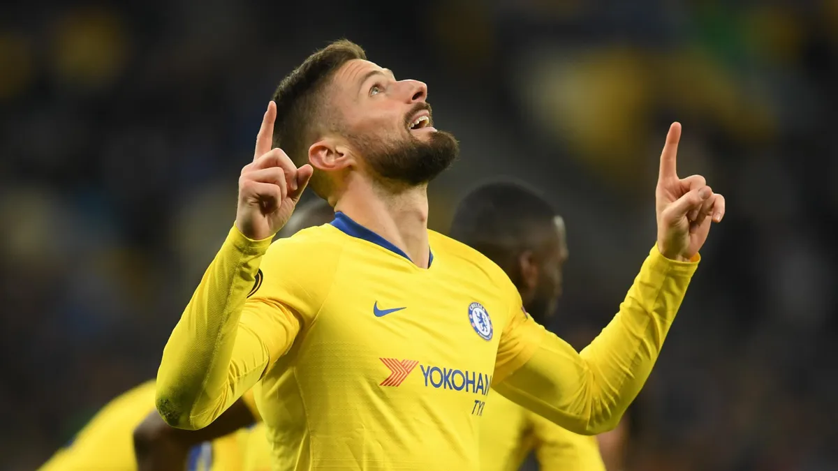 Giroud Is French For Ronaldo Chelsea Forward Reigns As King Of Thursday Nights Eurosport