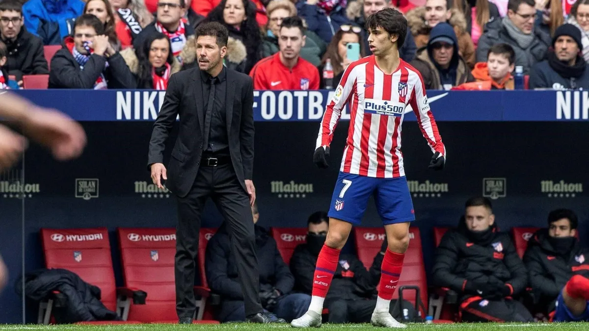 Football News Joao Felix Beats Jadon Sancho And Kai Havertz To Win Golden Boy Award Eurosport