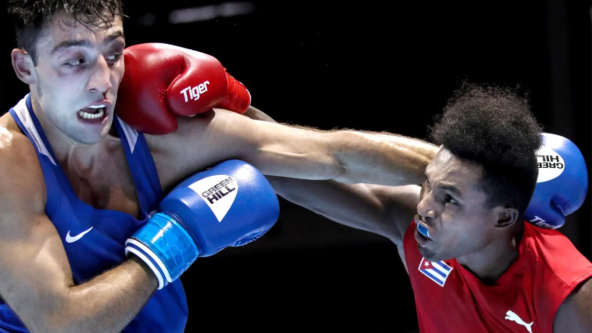 chempion rossii po boksu georgij