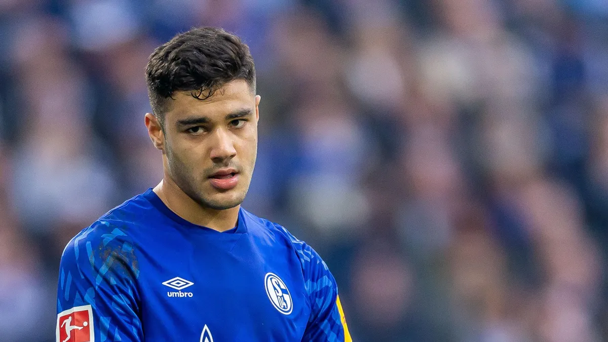Liverpool Target 20m Ozan Kabak As Virgil Van Dijk Replacement Paper Round Eurosport