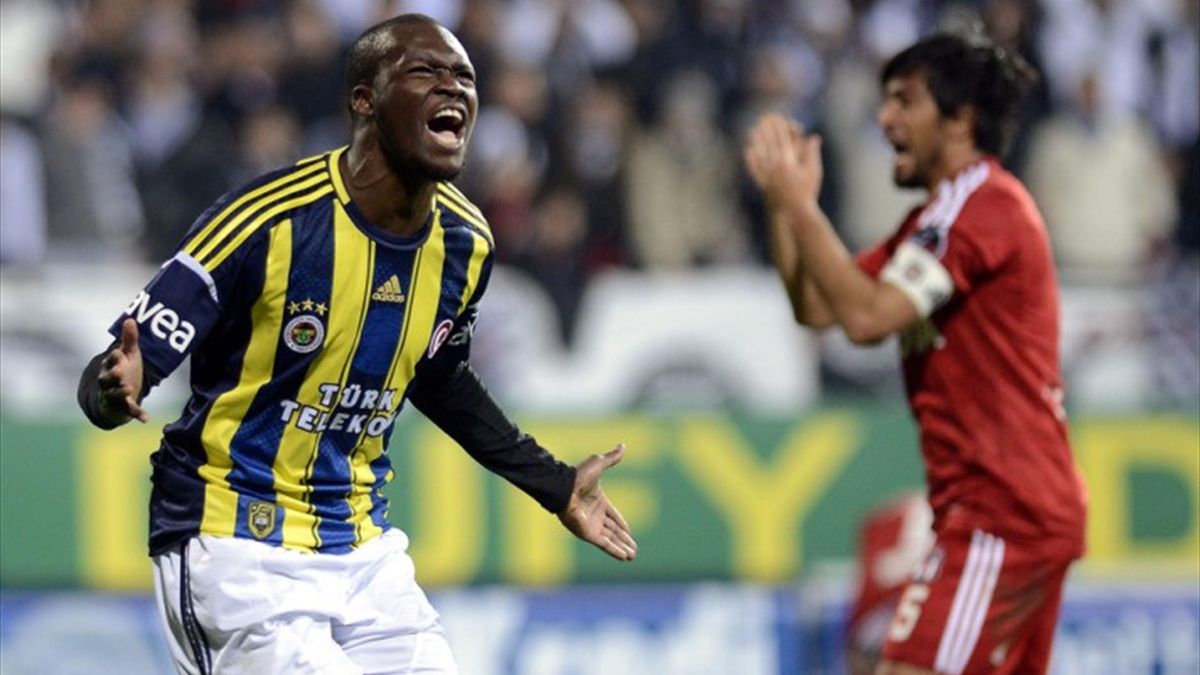 Super Lig Mousa Sow Besiktas Maclarini Seviyor Super Lig 2012 2013 Futbol Eurosport