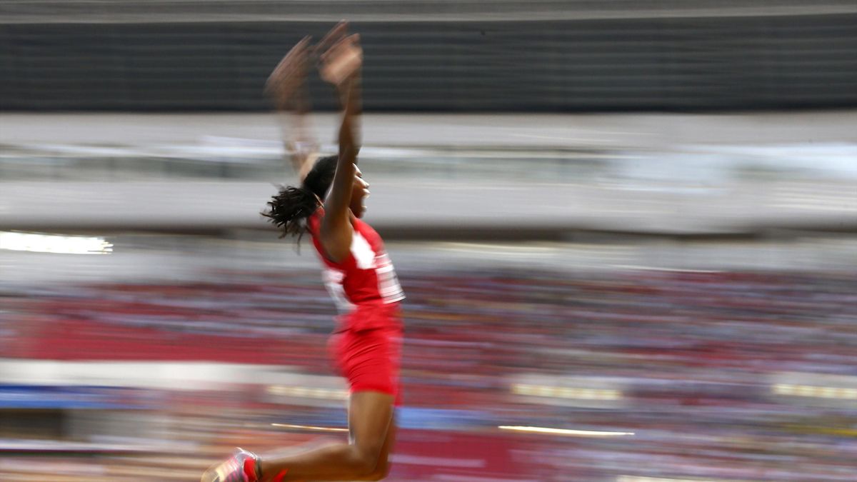 Sevenmetre leap earns Reese long jump gold Athletics Eurosport