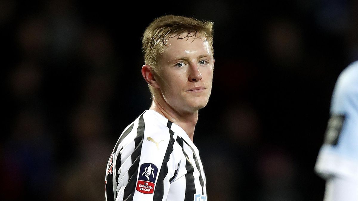 Longstaff sidelined for rest of season with knee ligament injury ...