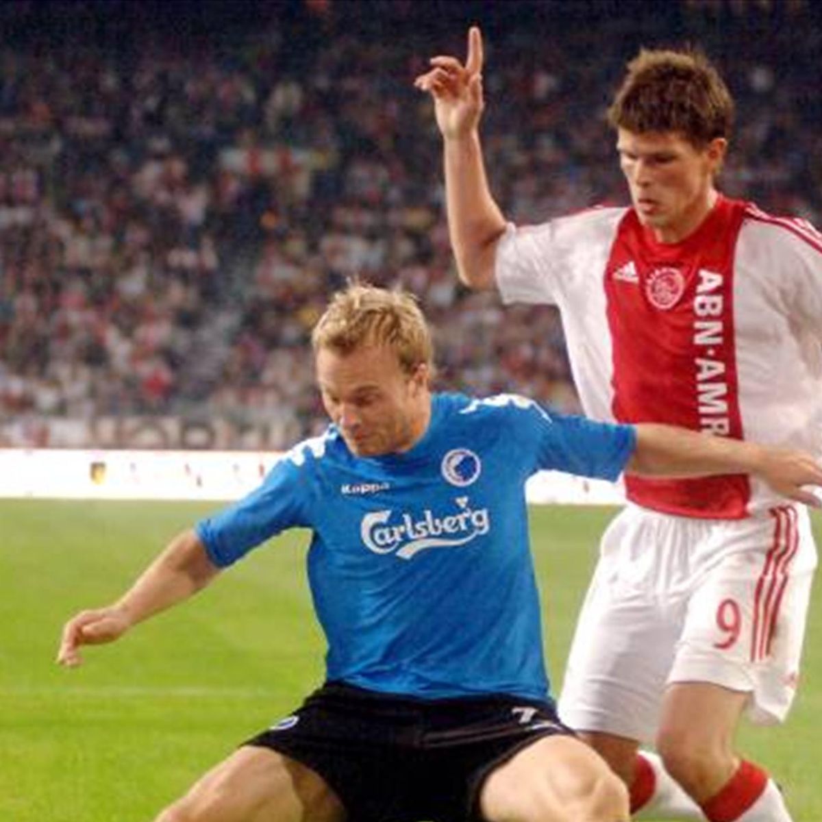 Huntelaar To Fight Eurosport