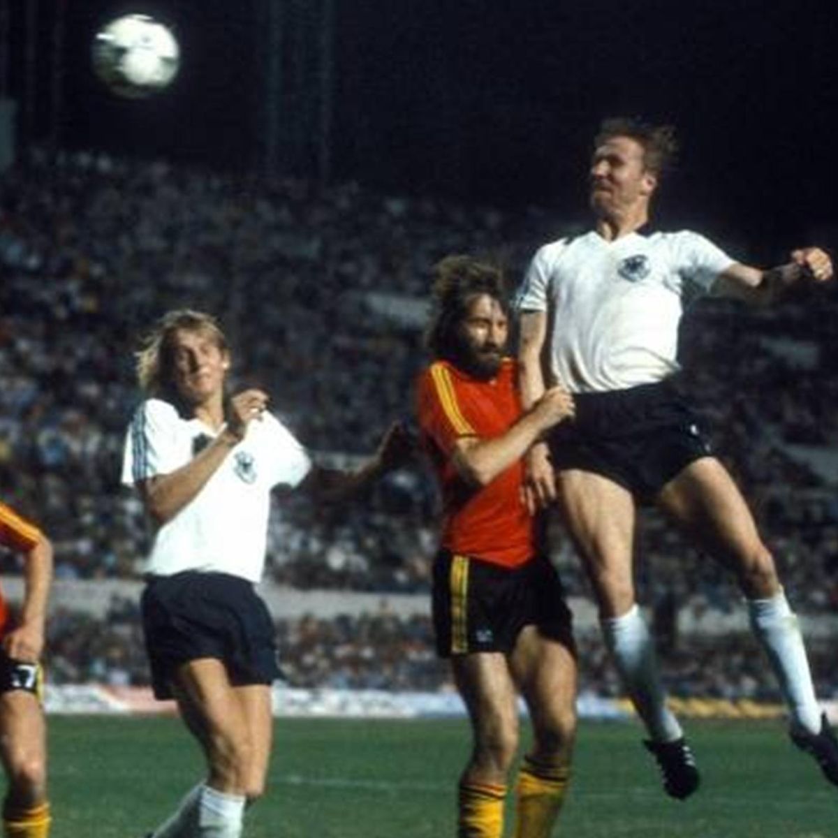 Hrubesch Wird 60 Eurosport