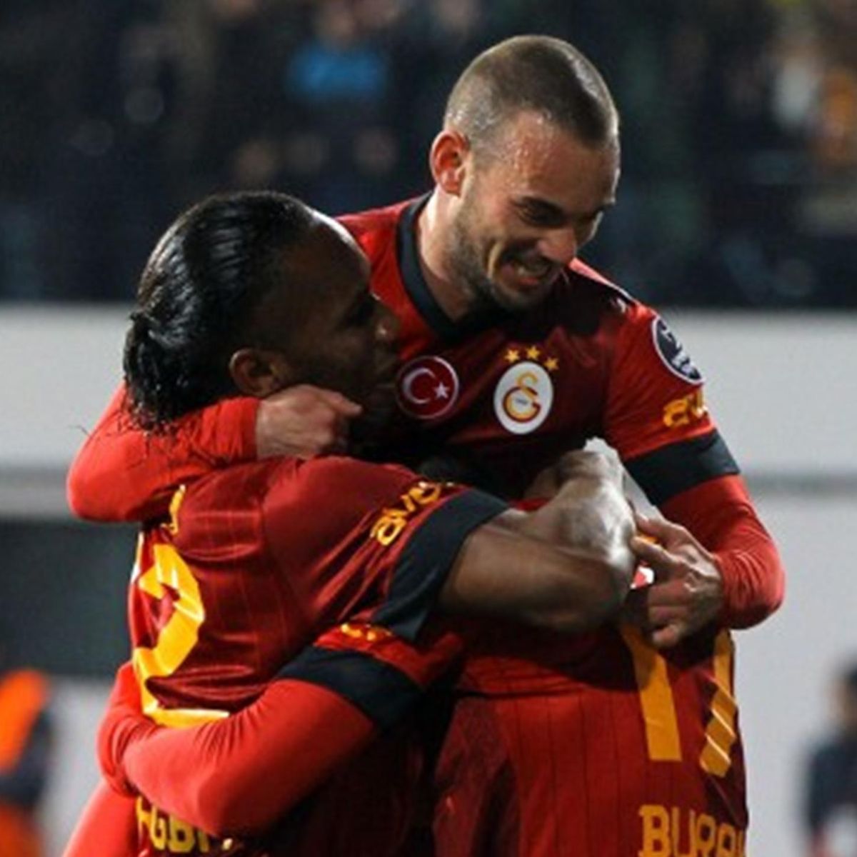 Super Lig Didier Drogba Ilk Golunu Akhisar A Atti Eurosport
