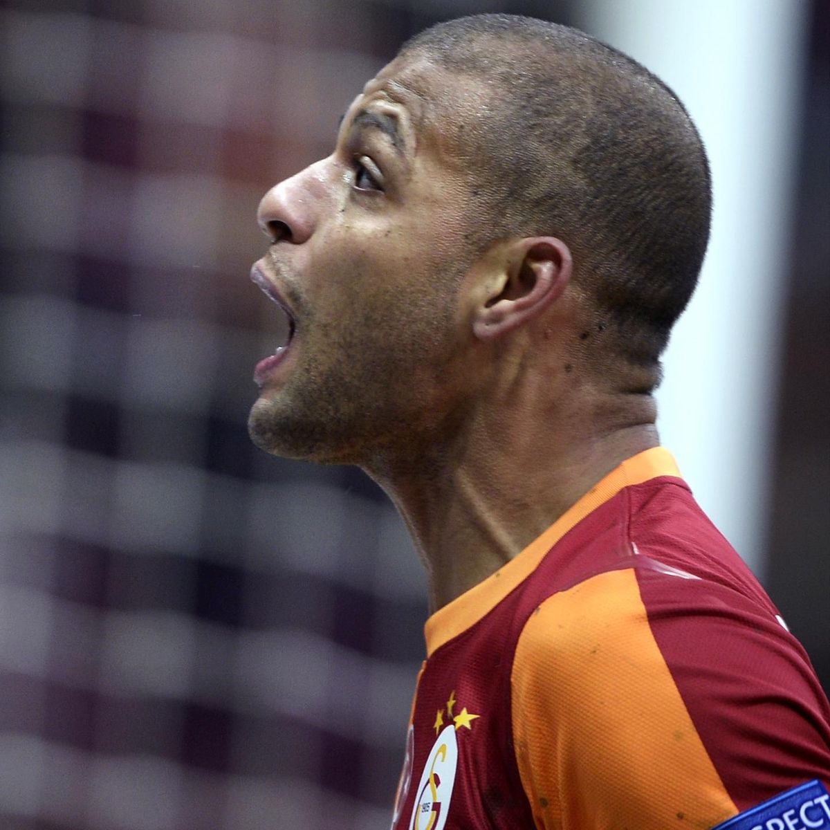 unal aysal felipe melo bir sokak