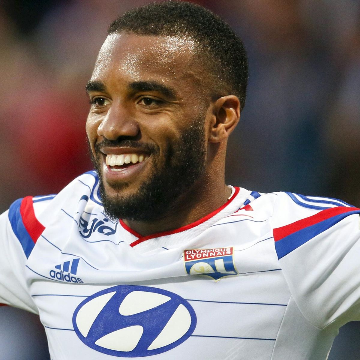 Arsenal Transfer News Lyon Striker Alexandre Lacazette Available For 21 Million Eurosport