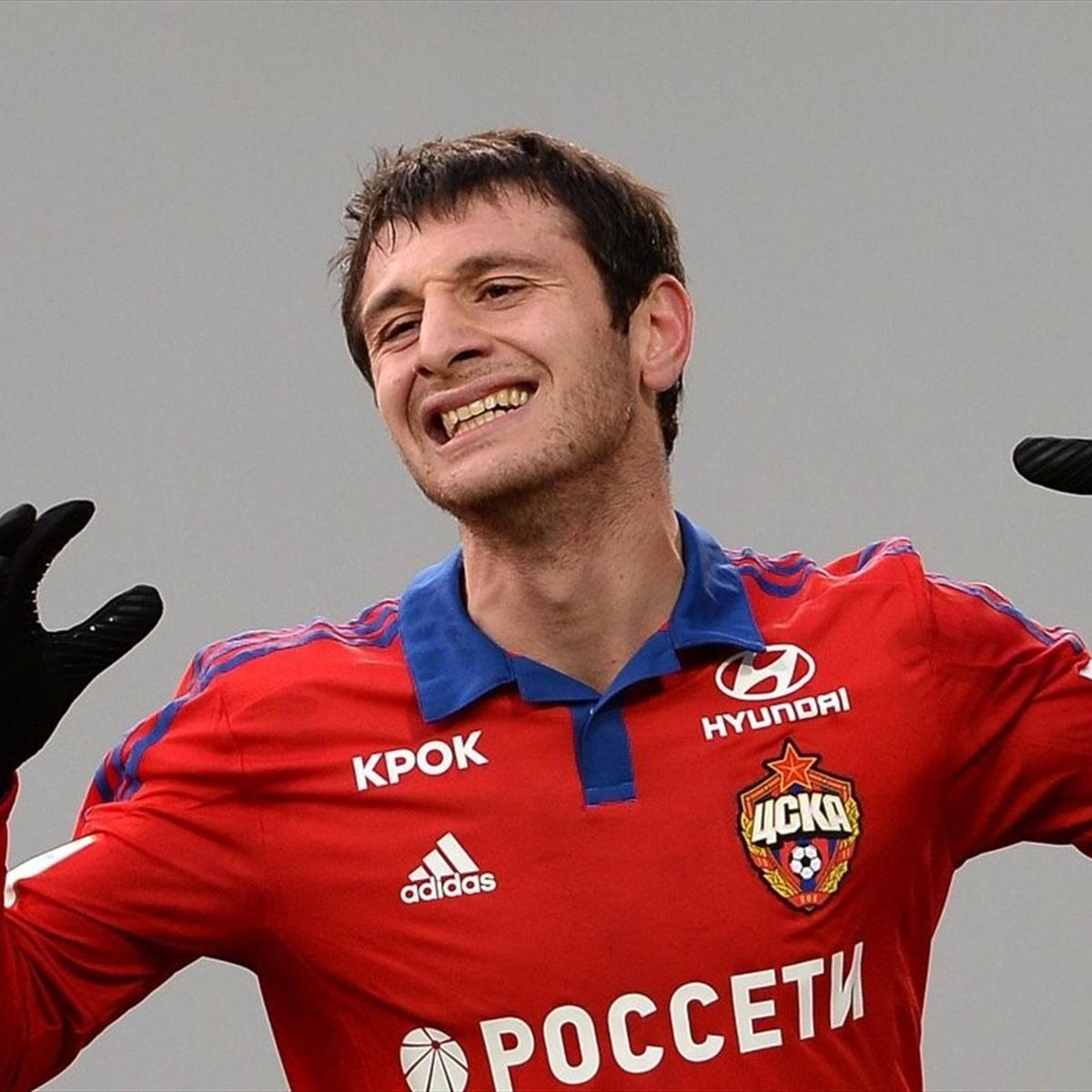 poluzashitnik cska alan dzagoev eto