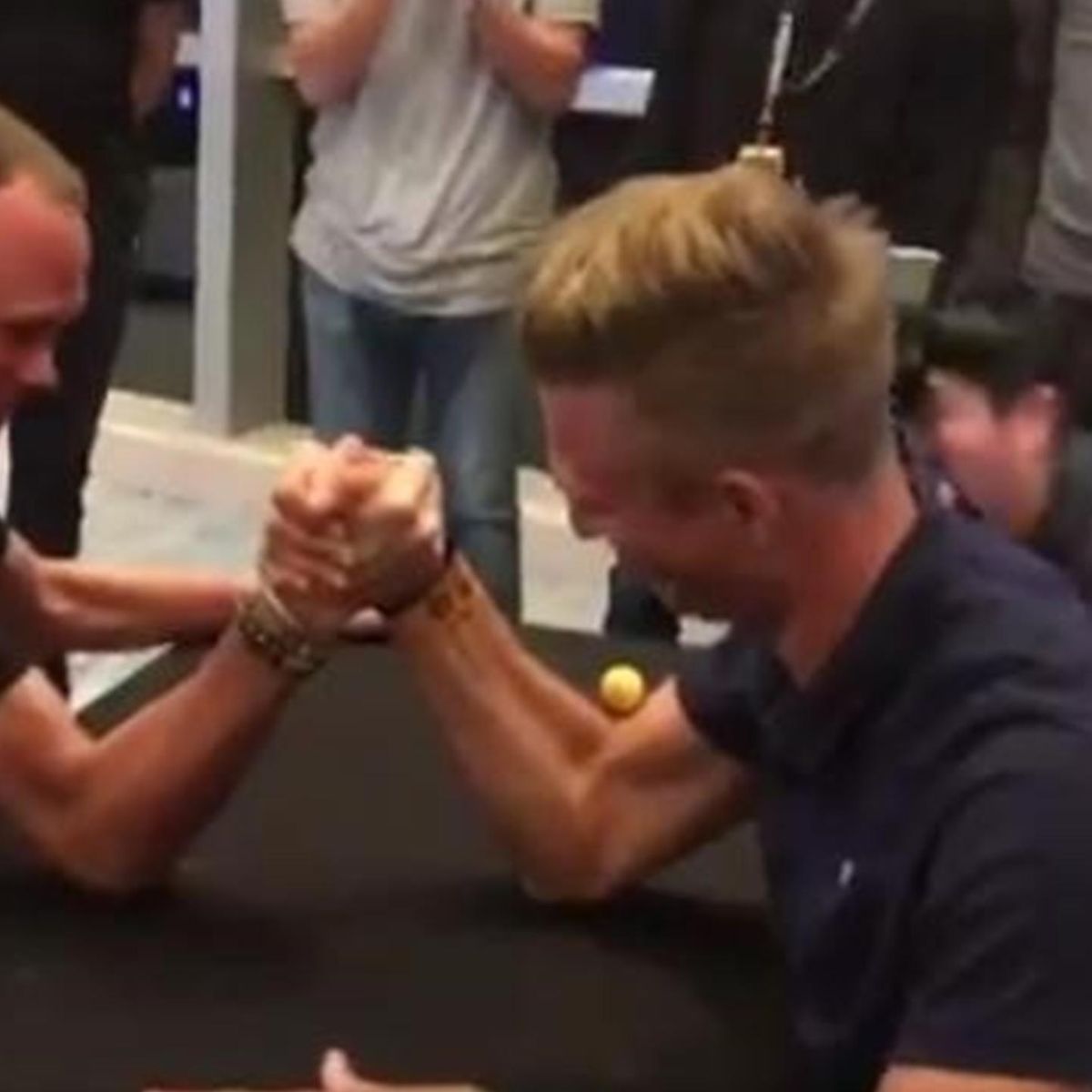 froome ve kittel arasinda bilek guresi