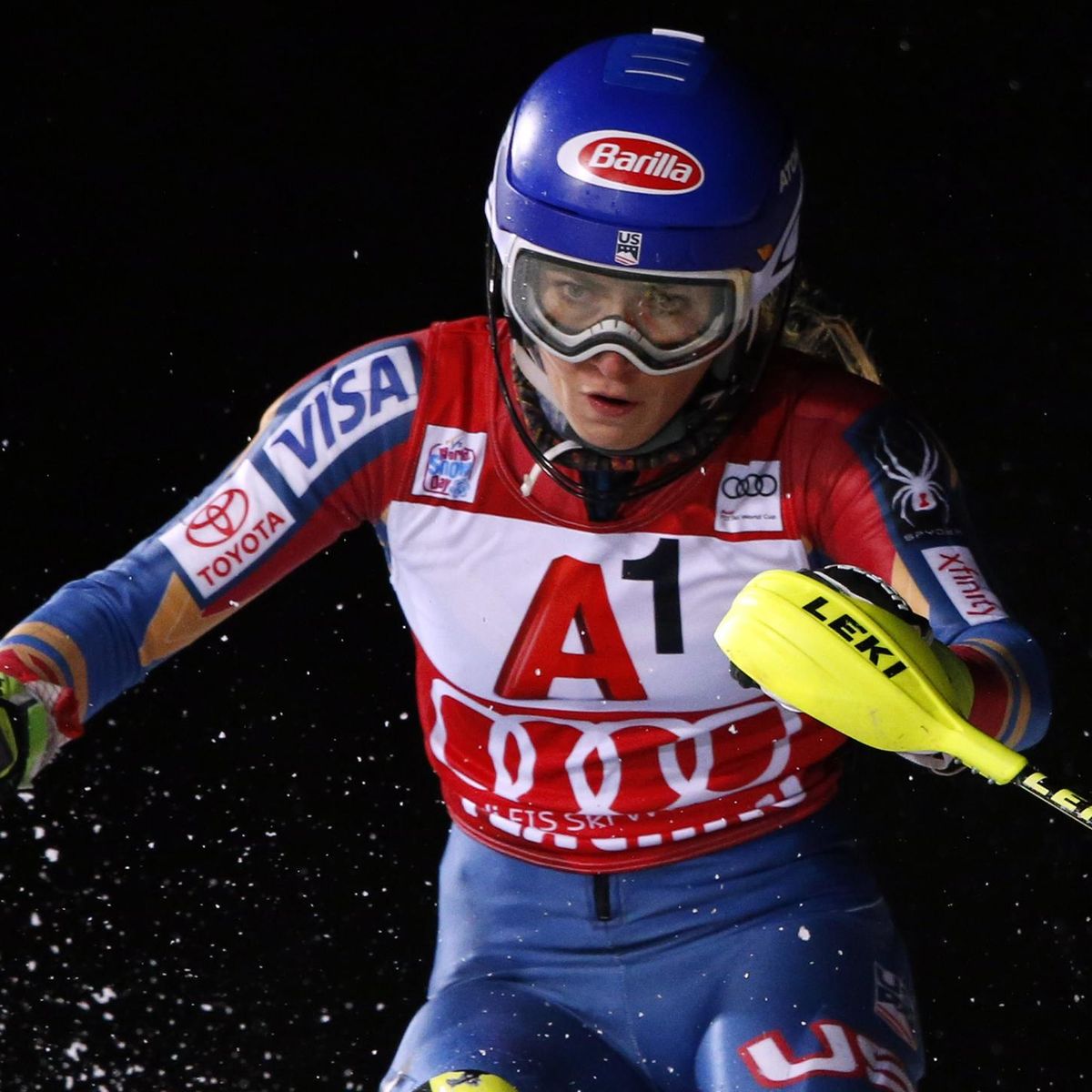 Mikaela Shiffrin skids out in Kronplatz 